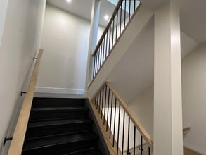 8719-8110 110 St NW in Edmonton, AB - Building Photo - Building Photo