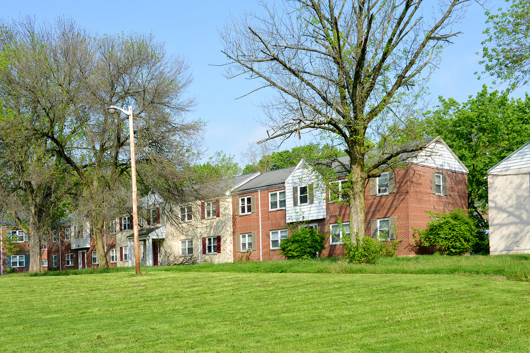 Riverside Terrace Apartments in Dayton, OH - Building Photo