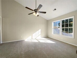 1530 Fiddlers Knoll Dr in Kernersville, NC - Building Photo - Building Photo