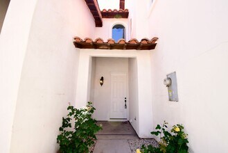 8711 Villa Jeremiah Ln in Las Vegas, NV - Building Photo - Building Photo