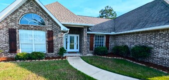 3115 Village Cir in Ocean Springs, MS - Building Photo