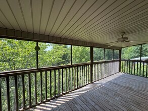 816 W Gold Dust Dr in Sevierville, TN - Building Photo - Building Photo