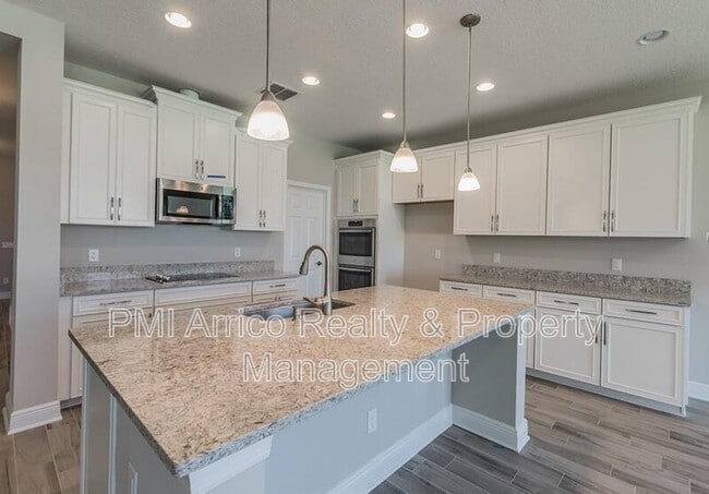 10442 Arbor Groves Pl in Riverview, FL - Building Photo - Building Photo