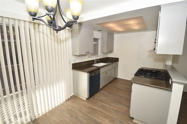 property at 9872 Highland Ave