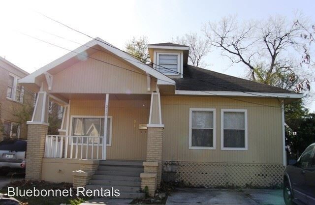 218 Grace St in Houston, TX - Building Photo