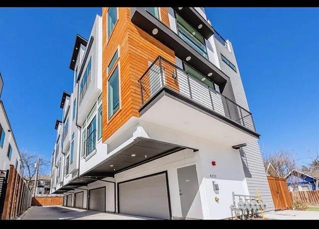 4223 Delano Pl in Dallas, TX - Building Photo