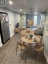 194 Concord Ave in Toronto, ON - Building Photo