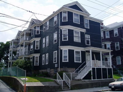 63 Peckham St in Fall River, MA - Building Photo