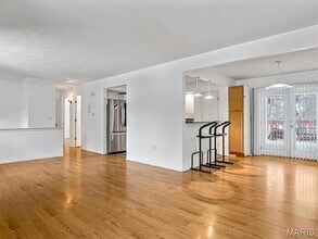 217 Jubaka Dr in Fairview Heights, IL - Building Photo - Building Photo