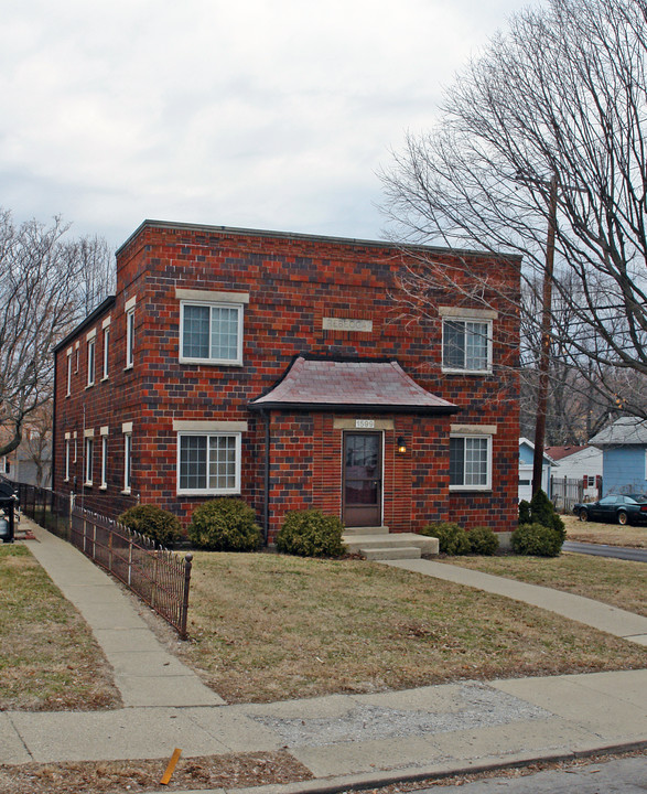 1599 Bowman Ave in Dayton, OH - Building Photo