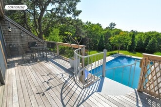 263 Middle Line Hwy in Sag Harbor, NY - Building Photo - Building Photo