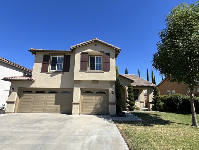 property at 33812 Temecula Creek Rd