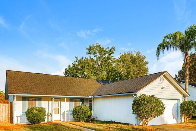property at 1983 Apopka Dr