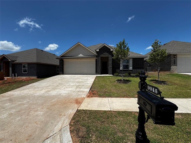 9045 NW 149th St in Oklahoma City, OK - Building Photo - Building Photo