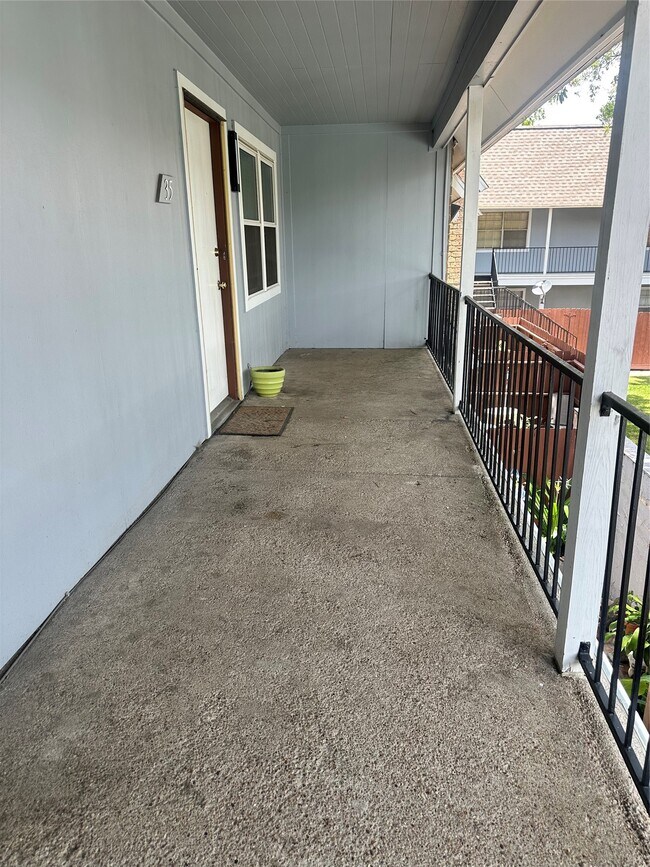 property at 1433 Cedar Post Ln