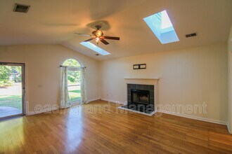 1240 Llewellyn Rd in Mount Pleasant, SC - Building Photo - Building Photo