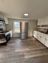 2637 Grand Ave in Granite City, IL - Building Photo