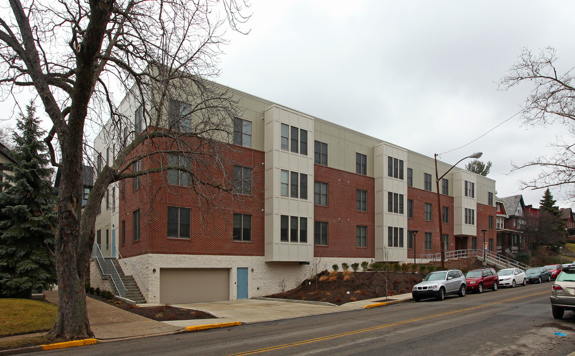 Terradime 5637 Forbes LLC in Pittsburgh, PA - Foto de edificio