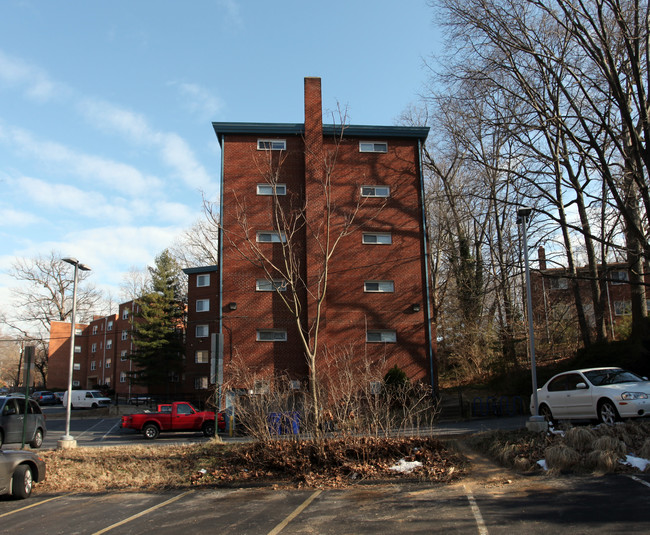 Sligo View Apartments in Takoma Park, MD - Building Photo - Building Photo