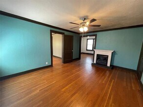 4800 Bryce Ave in Fort Worth, TX - Building Photo - Building Photo
