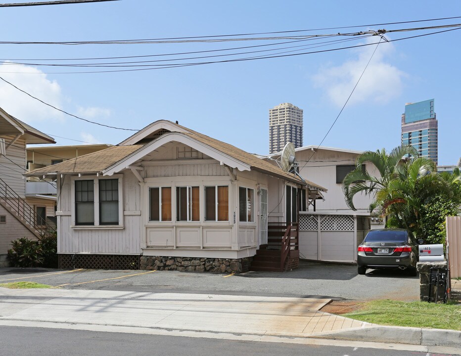 1923 Date St in Honolulu, HI - Building Photo