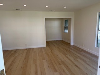 442 N Hollywood Way in Burbank, CA - Building Photo - Building Photo