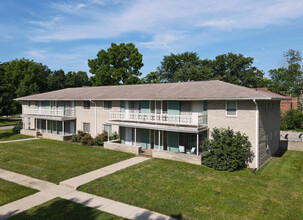 Park Forest Apartments in Indianapolis, IN - Building Photo - Building Photo