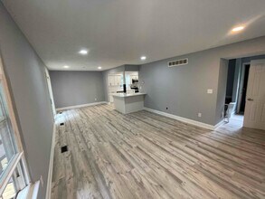 1907 Mt Hope Ct in Hanover, MD - Foto de edificio - Building Photo