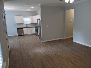 1411 S Walnut St in Sherman, TX - Building Photo - Building Photo