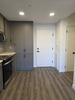 350-3350 Livingston Common NE in Calgary, AB - Building Photo