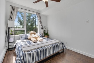 607 17 Av NW in Calgary, AB - Building Photo - Building Photo