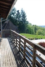 418 Starfield Ln in Camano, WA - Foto de edificio - Building Photo