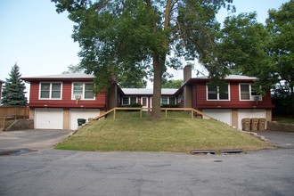 4816-4818 Camden Ct in Madison, WI - Foto de edificio - Building Photo