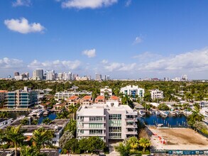 AquaVue in Fort Lauderdale, FL - Foto de edificio - Building Photo