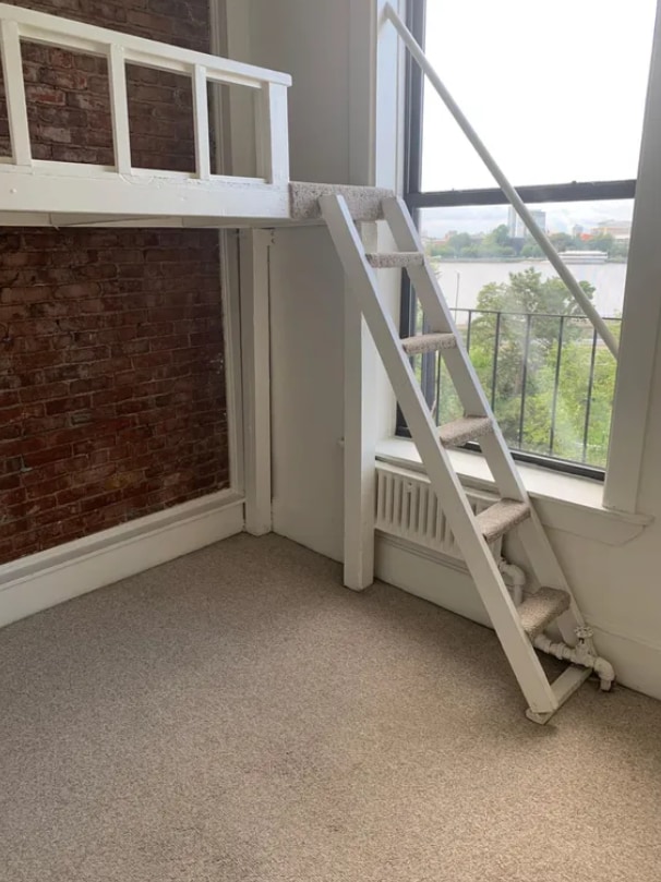 17 Bay State Rd, Unit A2