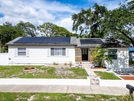 104 11th Ave S in Safety Harbor, FL - Building Photo