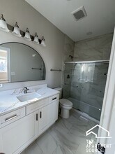 2552 S Central Park Ave, Unit 2 in Chicago, IL - Foto de edificio - Building Photo