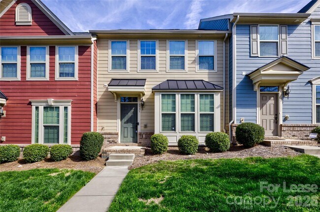 1731 Evergreen Dr in Charlotte, NC - Building Photo - Building Photo