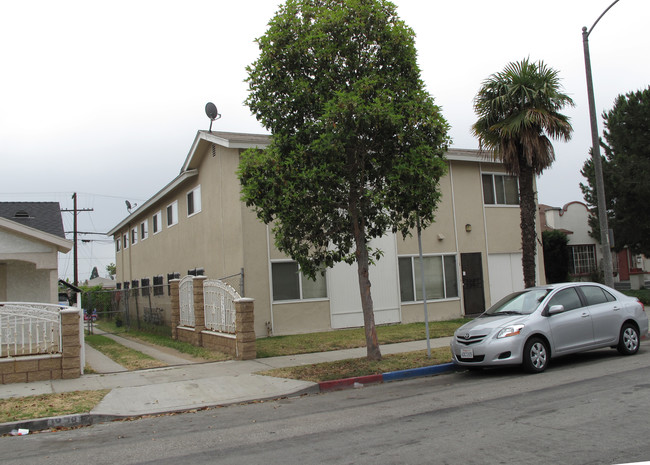 1968 Myrtle Ave in Long Beach, CA - Building Photo - Building Photo