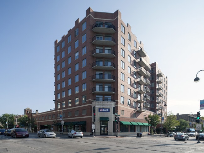 525 Main St