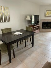 8651 E Royal Palm Rd in Scottsdale, AZ - Building Photo - Building Photo