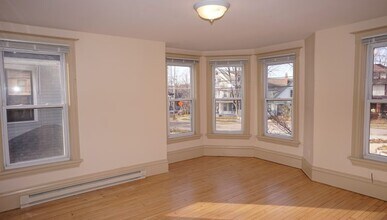 811 Spaight St, Unit 3 in Madison, WI - Building Photo - Building Photo
