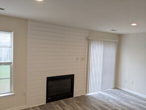 7219 Black Creek Ln in Frederick, MD - Building Photo - Building Photo