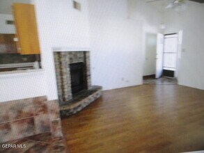 1124 Desierto Seco Dr in El Paso, TX - Building Photo - Building Photo