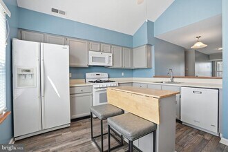 496 Revere Dr in Holland, PA - Building Photo - Building Photo