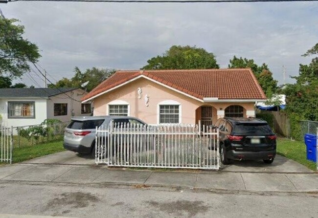 1179 NW 60th St in Miami, FL - Building Photo - Building Photo