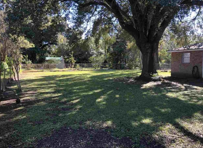 135 Cleveland St in Houma, LA - Building Photo - Building Photo