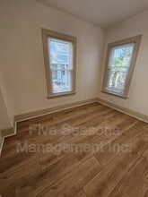 206-208-208 N Champlain St in Burlington, VT - Building Photo - Building Photo