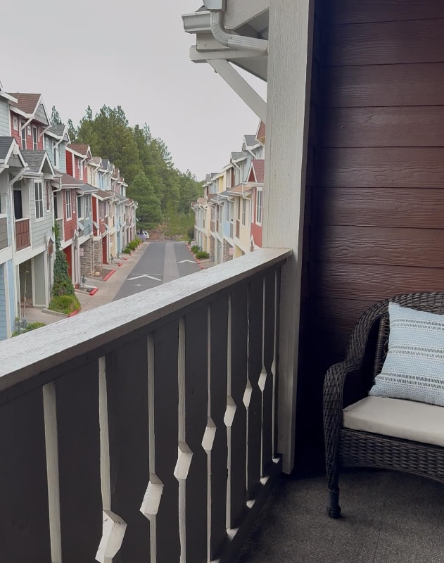 2423 Perdido Way in Flagstaff, AZ - Foto de edificio - Building Photo