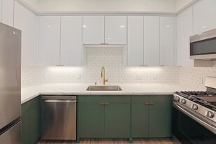 4000 Mont Clair Apartments in Los Angeles, CA - Building Photo